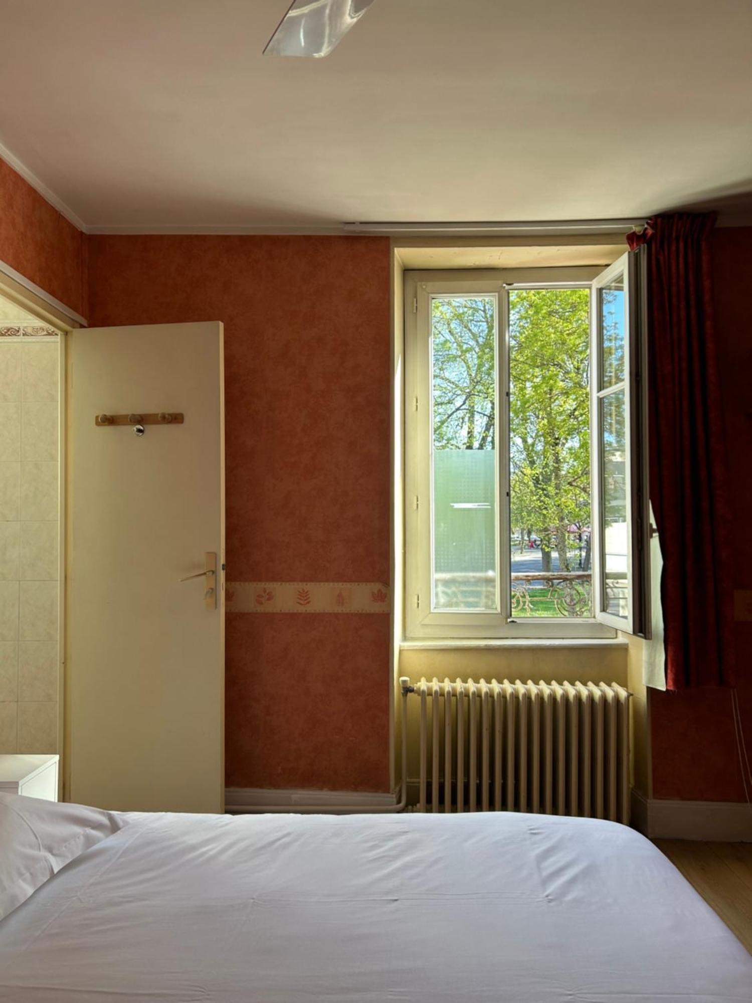 Hotel Des Ducs Nevers Kültér fotó